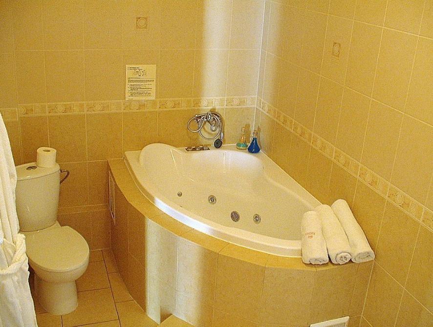 אופולה Hotel Regius חדר תמונה